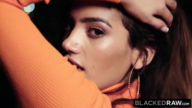 BLACKEDRAW BBC-loving Hottie Gets Double Teamed