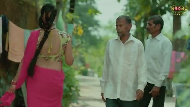 DESI BHABHI KI CHUT CHATKE CHUDAI KI JOR SE