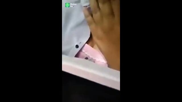 ABG sempit main di kebun sampe nangis Full Di Https://s.id/jajanpskmichat