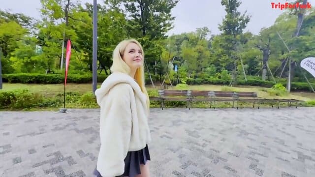 Blonde AMWF