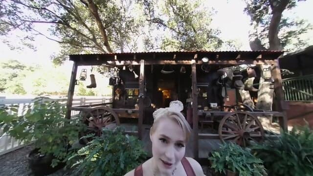 Alicia - Wild VR
