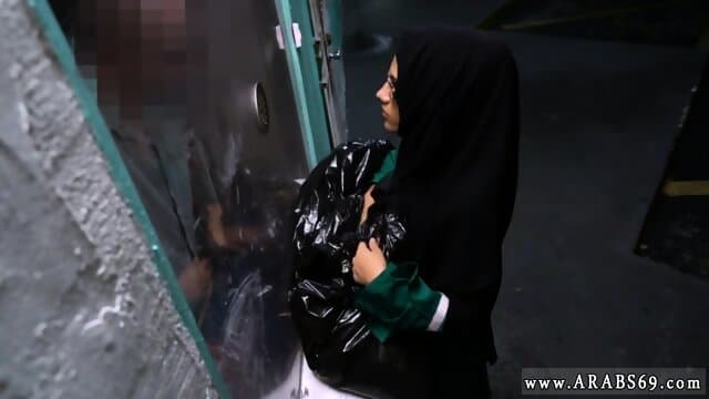 Arab fuck and indonesian muslim Desperate Arab Woman Fucks For Money